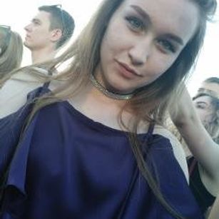 Model - Kati  Sweet cei