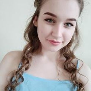 Model - Kati  Sweet natural