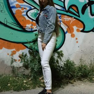 Model - Alina Love beautiful