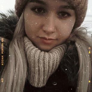 Model - Kati  Sweet joi