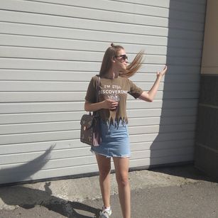 Model - Kati  Sweet natural