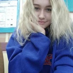 Model - Kati  Sweet Hot