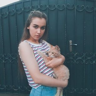 Model - Kati  Sweet teen