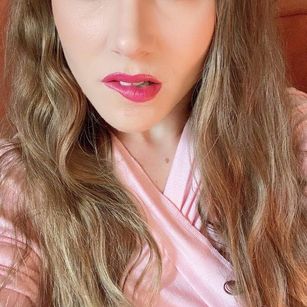 Model - LillyXLust gfe