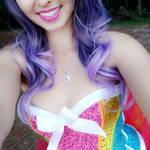 Model - Alaina Garcia milf