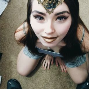 Model - Alaina Garcia beautiful