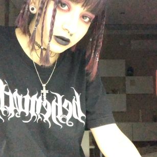 Model - Normadic18 videos