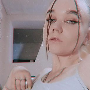 Model - Your Kitty crazy