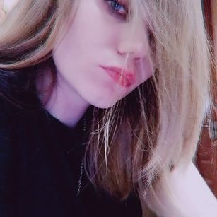 Model - Your Kitty sweety