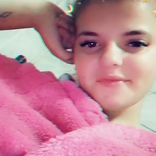 Model - SexyMia young