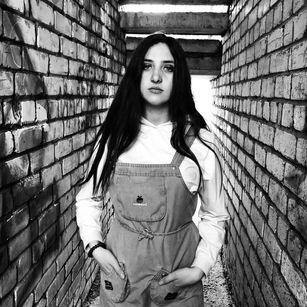 Model - Babeshybabe2 footfetish