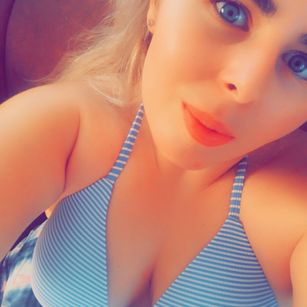 Model - PrincessTitsUk cam