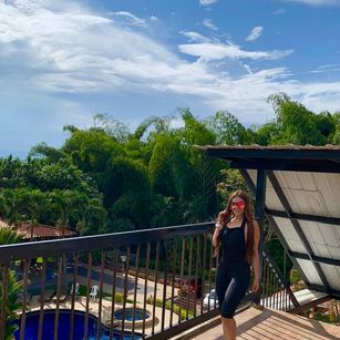 Model - Mileytabs smile