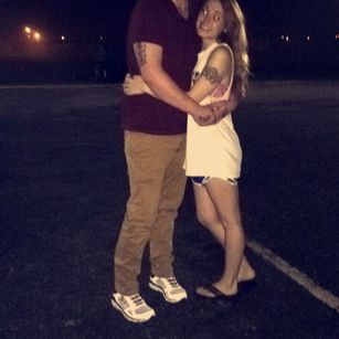 Model - HOTxNEWxYOUNG 1