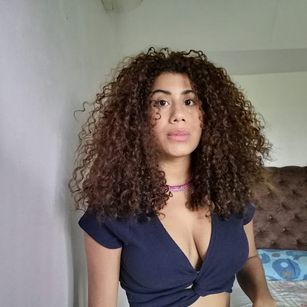 Model - ALUNA caribbean