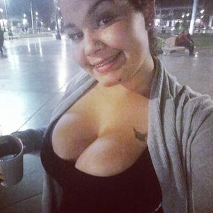 Model - Paula Regina bondage