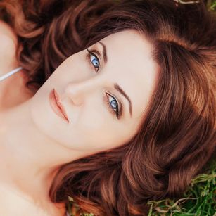 Model - Eva pantyhose