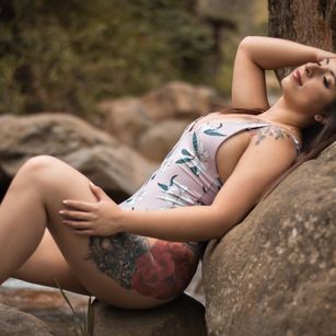 Model - April Stone anal