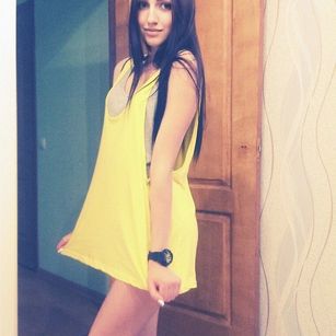 Model - NaughtyMilena feet