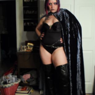 Model - Frankie Fandom 1