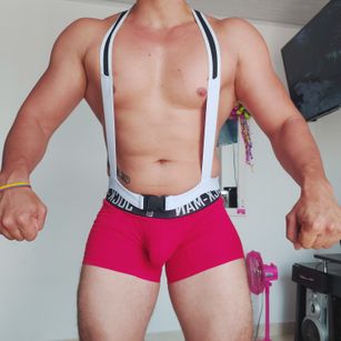 Model - Dave Soldier young