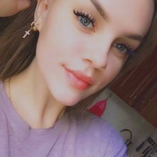 Model - Ashley Lee ass