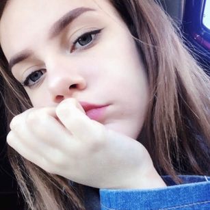 Model - Ashley Lee model