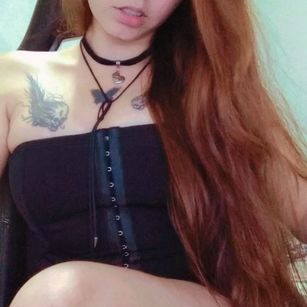 Model - Spitqueen bdsm