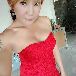 Model - Sweet-Ladyboy cum