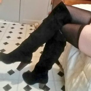 Model - LadyJade fetish