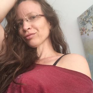 Model - AnnikaRose nass