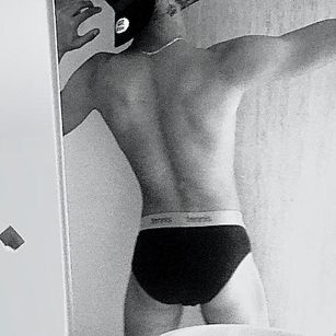 Model - santiago pulgarin cum