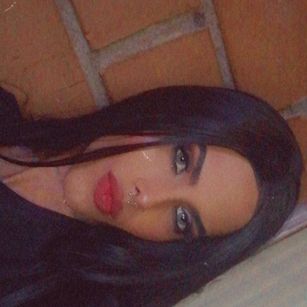 Model - lolacam sexy