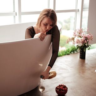 Model - LaylaVui heels