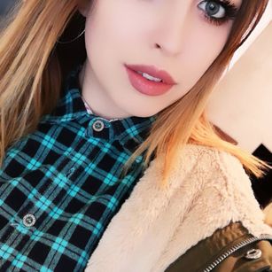 Model - BarbieDia nise