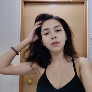 Model - Lacey_Xxxx awesomeshow