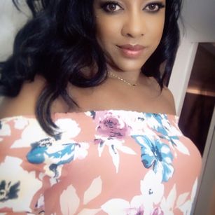 Model - Roxanne Foxxxx beautiful