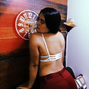 Model - Scarlet_Montenegro masturbation