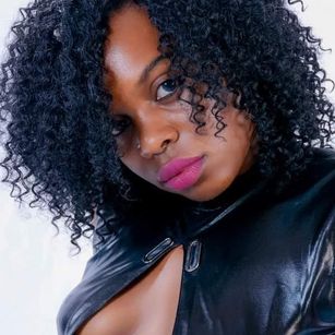 Model - chelsea sexy