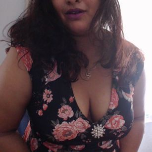 Model - Indian Beauty sexy