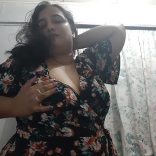 Model - Indian Beauty SexToys