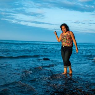 Model - AnittaRose penetration