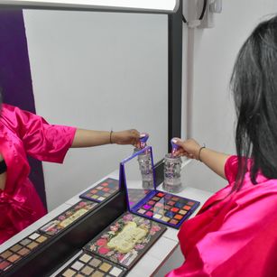 Model - Taliana Rose bigboobs