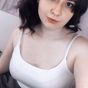 Model - Mary and Jenny couple