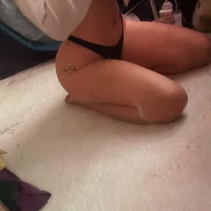 Model - Angel13Devil69 bisexual