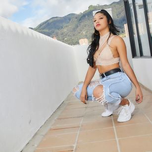 Model - Marian Santre deepthroat