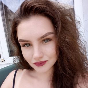 Model - Alex Clark boobs