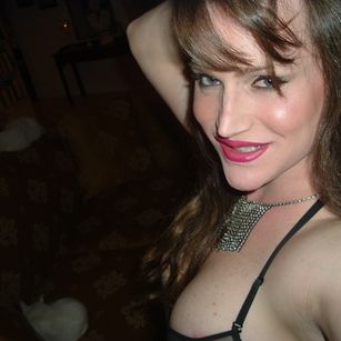 Model - TS Karen Cummings Well Hung Las Vegas nevada