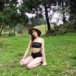 Model - maria isabel morgan feet