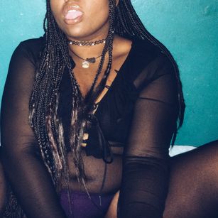 Model - MaebeeXOXO 5